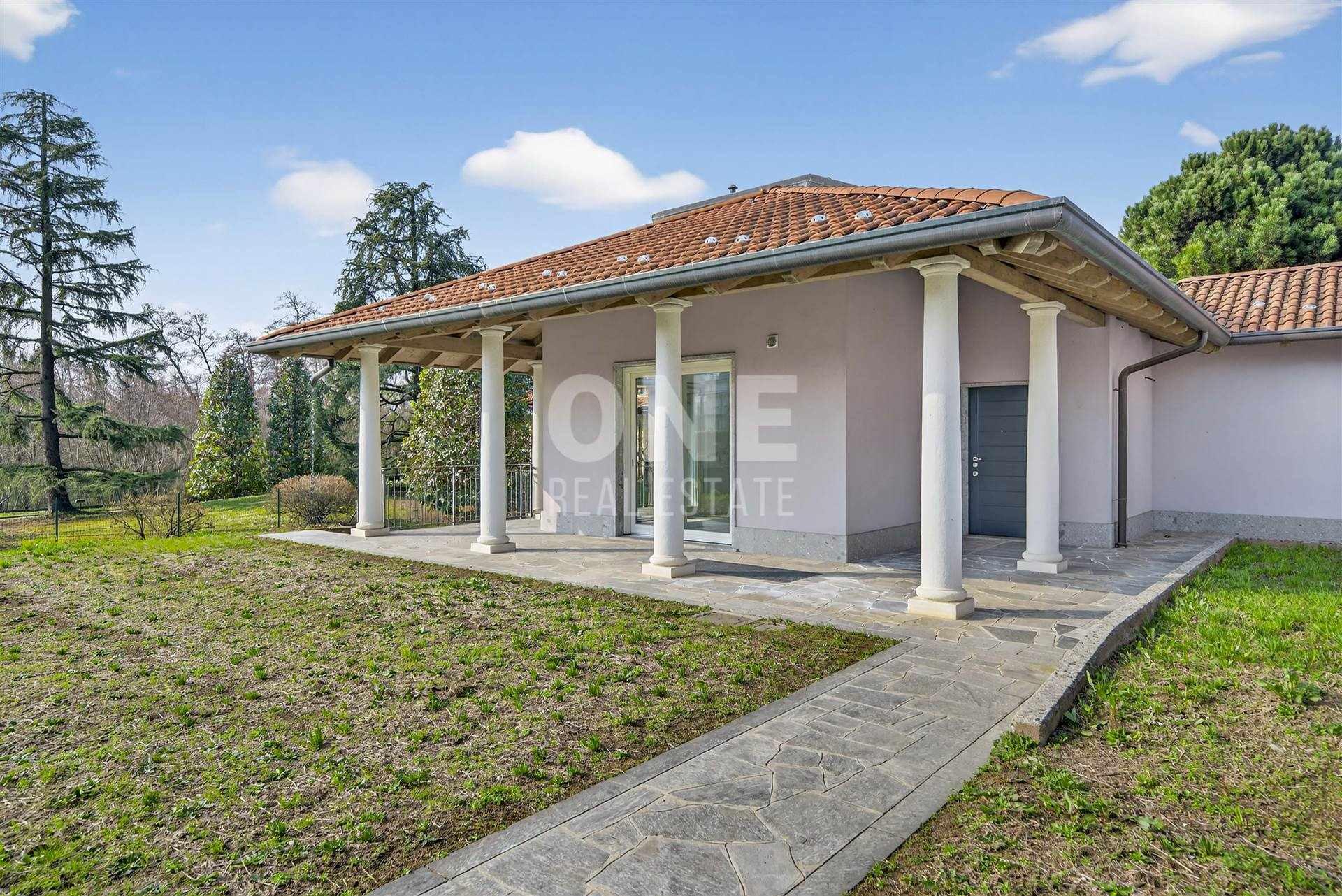 Villa in Via Guglielmo Marconi, Merate