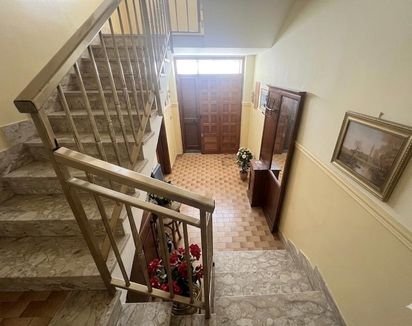 Appartamento in villa in Via Marchese Giacomo Belprato 32, San Vito dei Normanni — foto 2 di 5