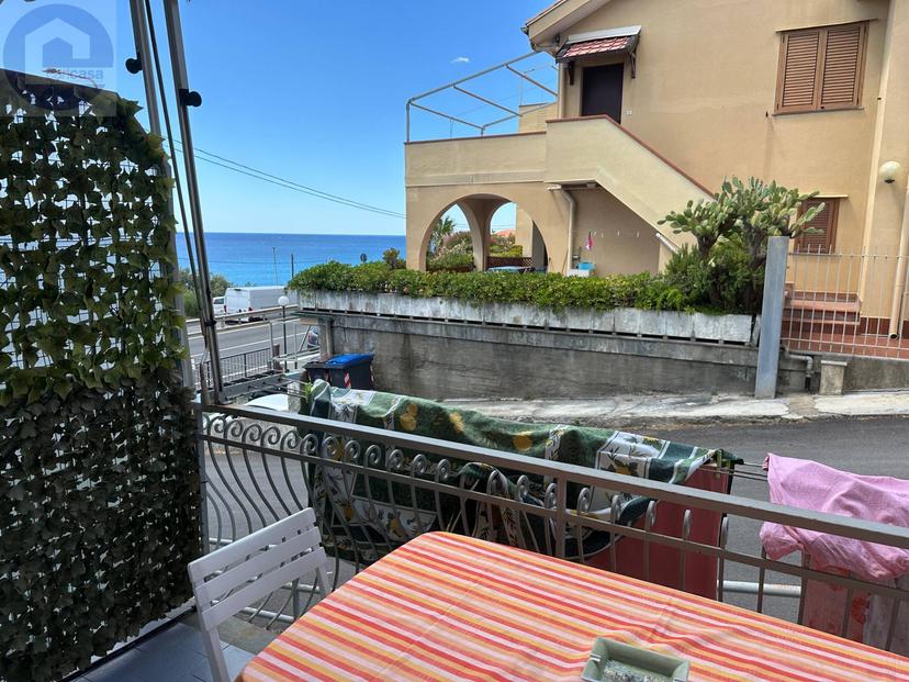 Quadrilocale in Via Aurelia 14, Cipressa — foto 3 di 5