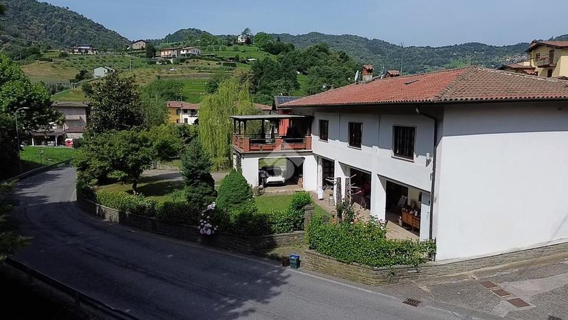 Casa indipendente in Via S. Michele 5, Foresto Sparso
