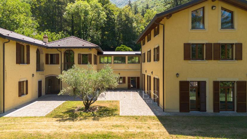 Villa in Via Gajum, Canzo — foto 3 di 5