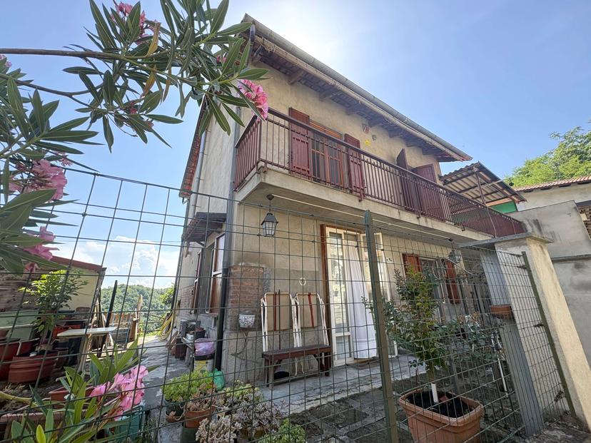 Casa indipendente in Via Casale Garello, Cerrina Monferrato — foto 2 di 5