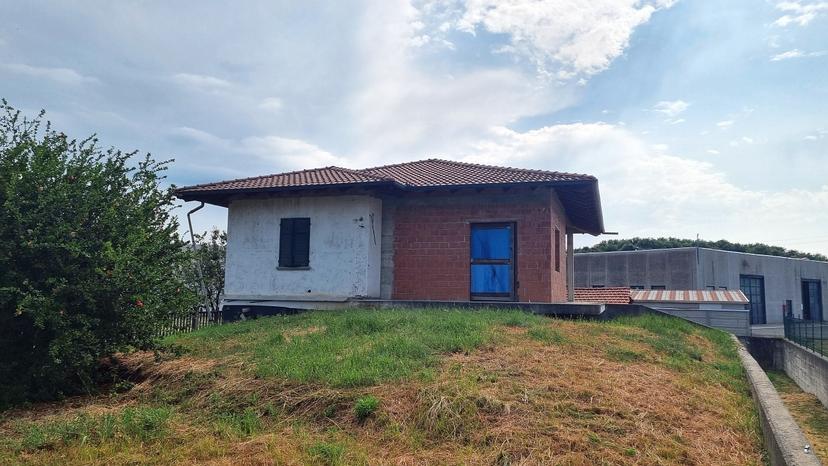 Casa indipendente in Via Santa Marta, Gattinara — foto 3 di 5