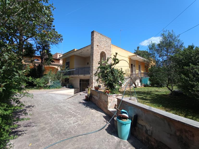 Villa in Via San Simone 79, Sannicola — foto 2 di 5