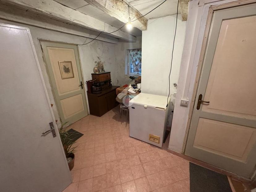Casa indipendente in Contrà Contrà Geccheletti 3, Schio — foto 2 di 5