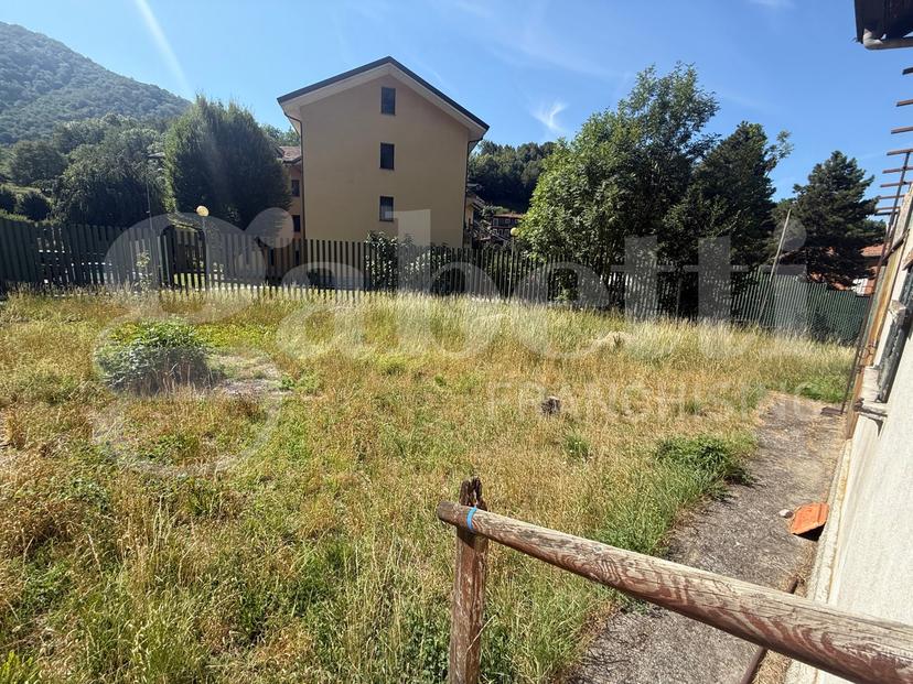 Rustico in Via Praeli  4, Asso — foto 2 di 5