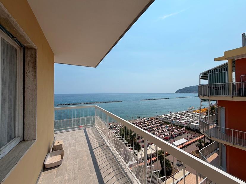 Trilocale in Via Sicilia 37, San Bartolomeo al Mare — foto 3 di 5