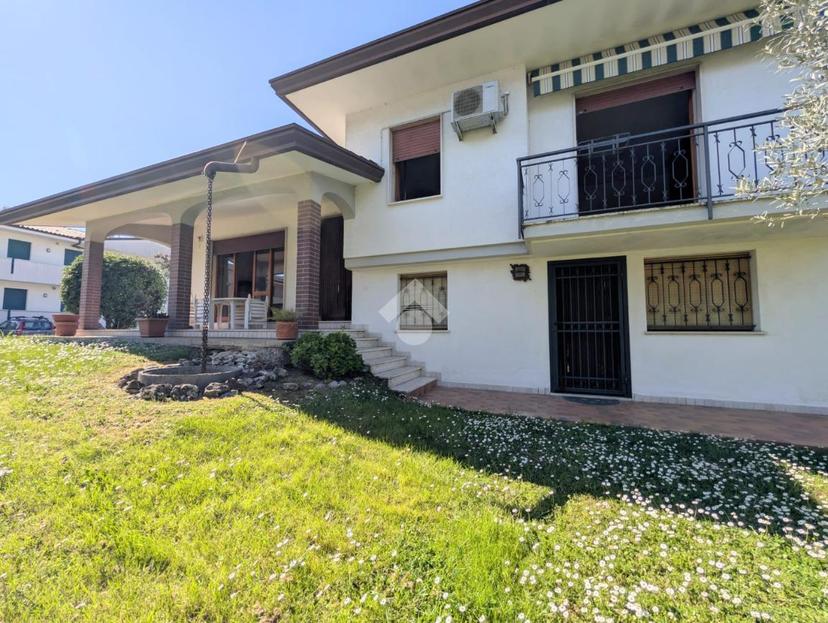 Villa in Via Asiago 12, Casier — foto 4 di 5