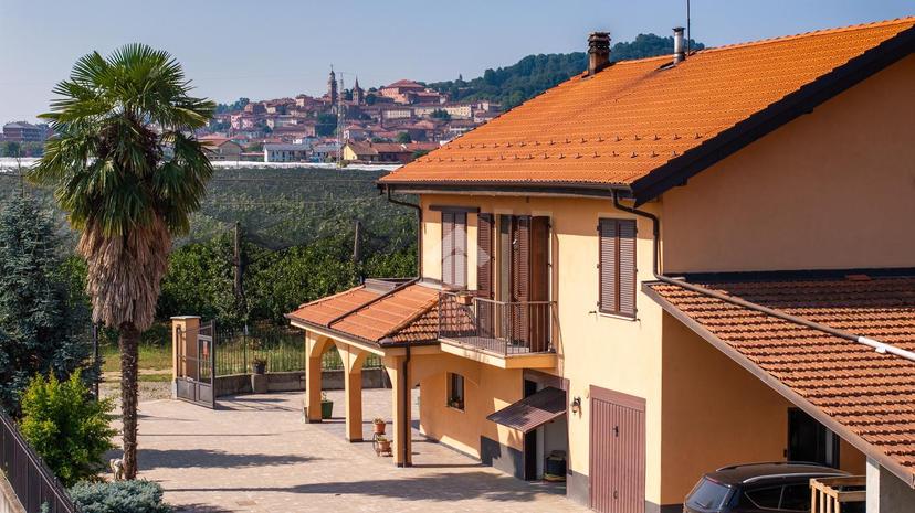 Casa indipendente in Regione Ruata dei Re, Saluzzo — foto 2 di 5