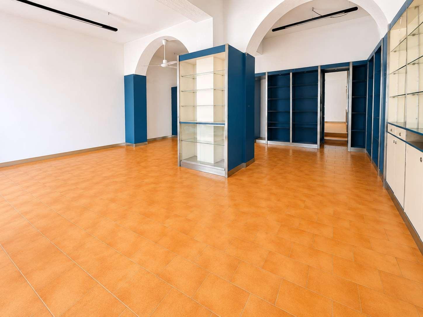 Trilocale in Via Fratelli Brancondi 106, Loreto