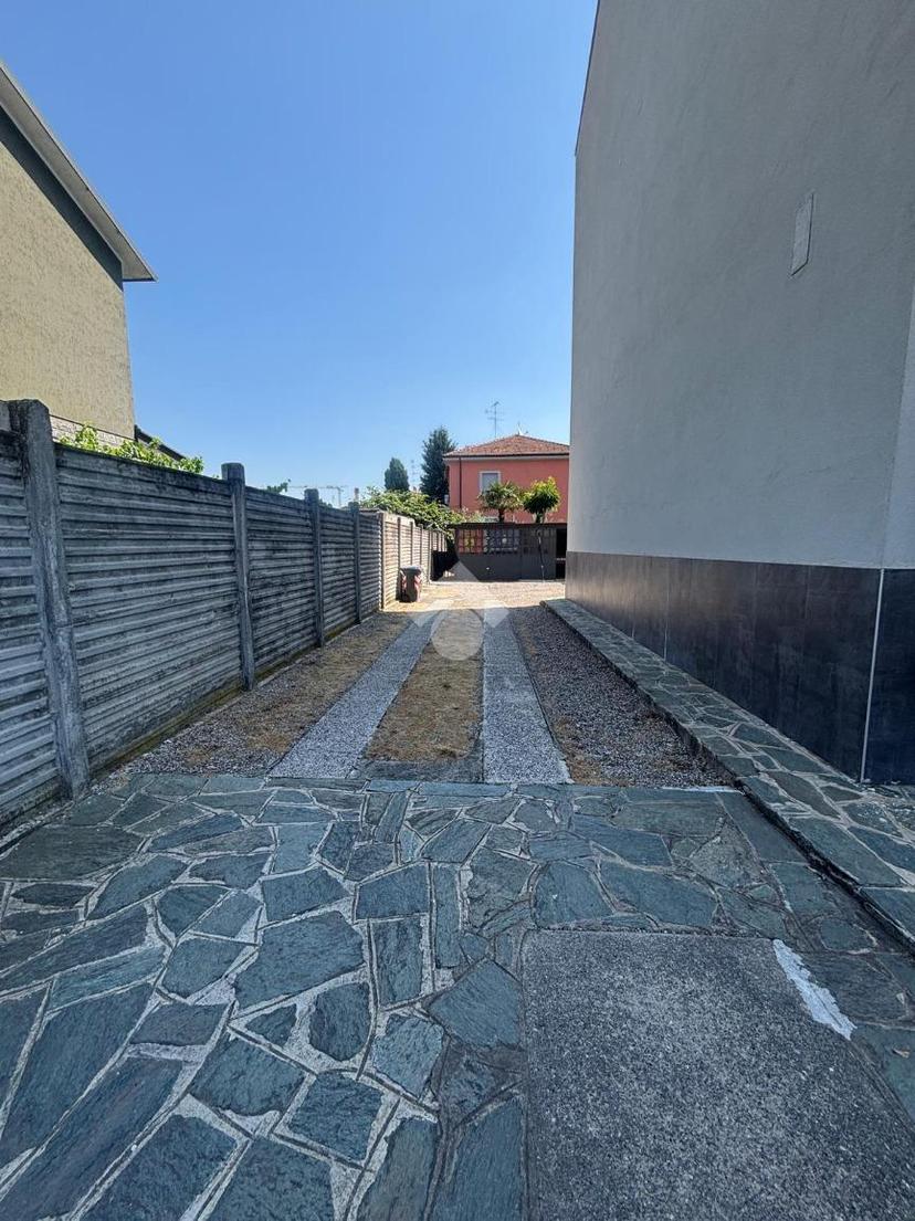 Bilocale in Via Silvio Pellico 27, Vanzago — foto 5 di 5