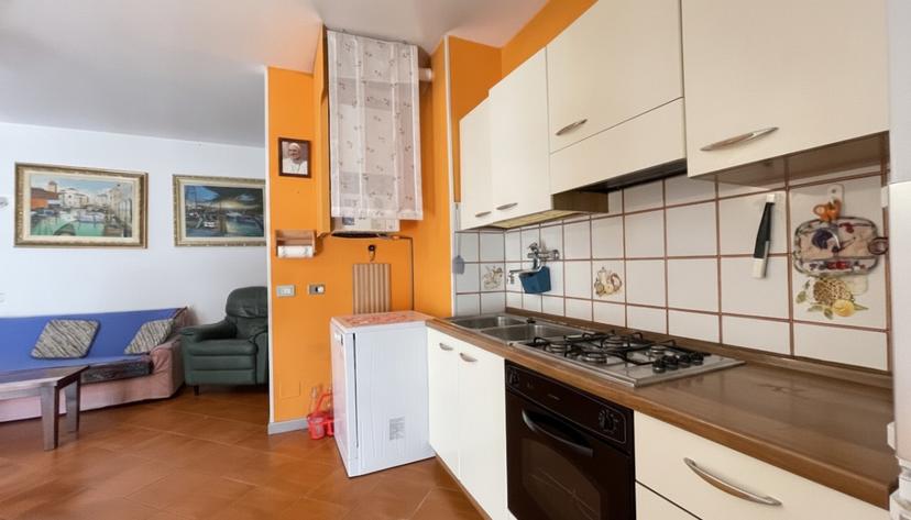 Trilocale in Via Papa Giovanni XXIII, Este — foto 3 di 5