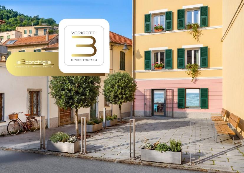 Trilocale in Via Aurelia 41, Finale Ligure
