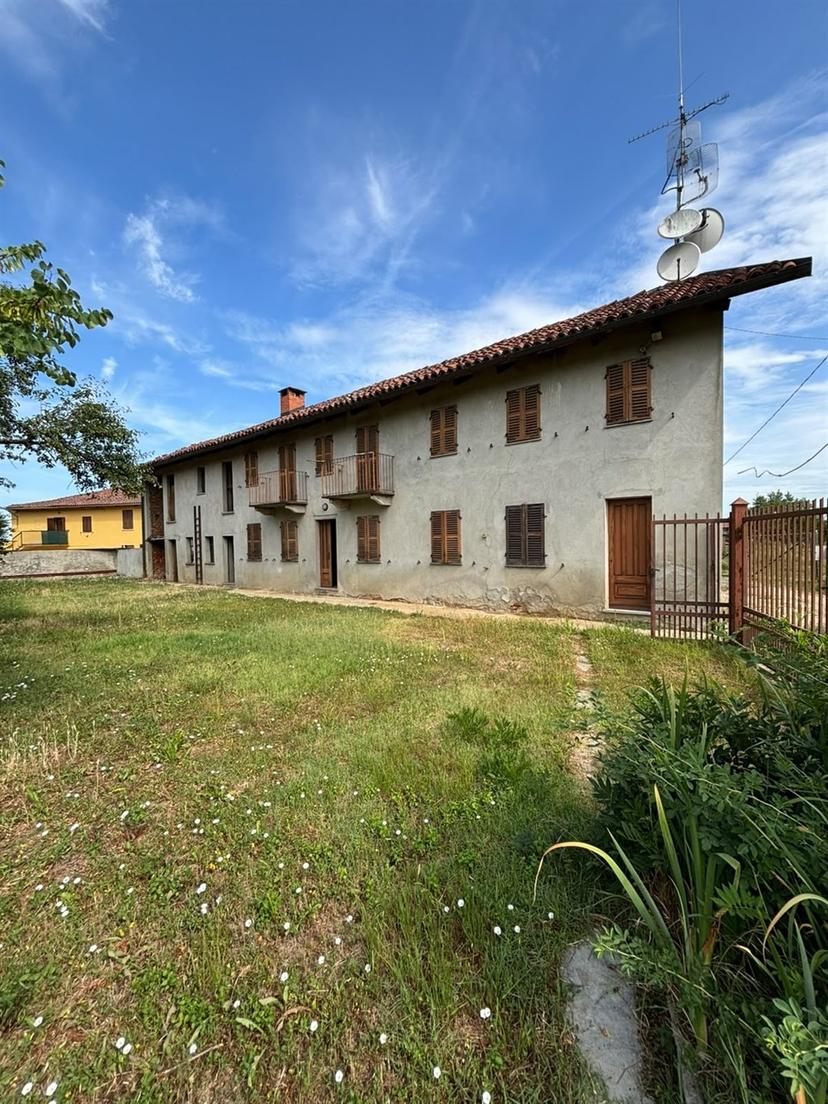 Casa indipendente in Frazione Quarto Superiore 50, Asti — foto 4 di 5
