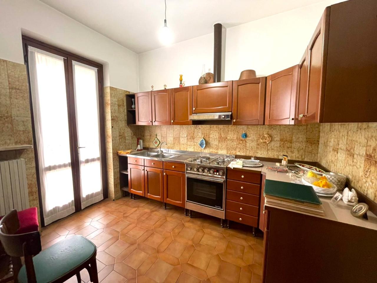 Villa, Valeggio sul Mincio