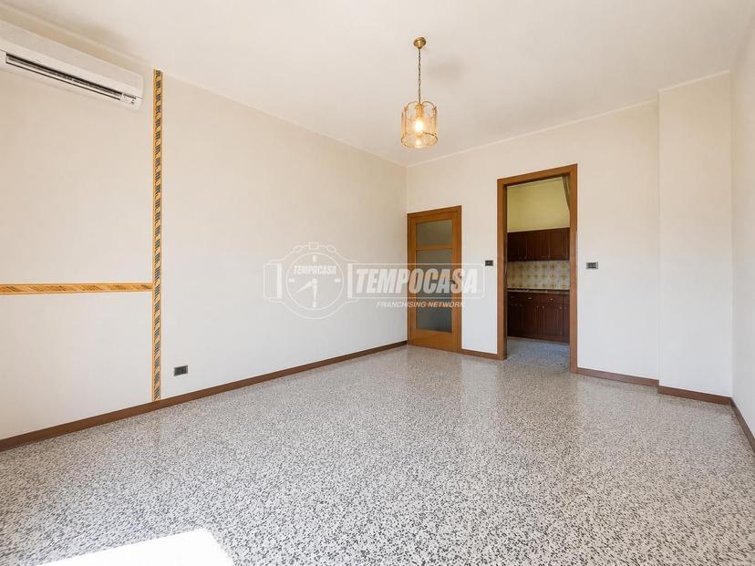 Quadrilocale in Via Puccini, Peschiera del Garda — foto 4 di 5