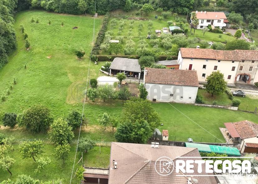 Villa a schiera in Via Costa 17, Brogliano — foto 3 di 3