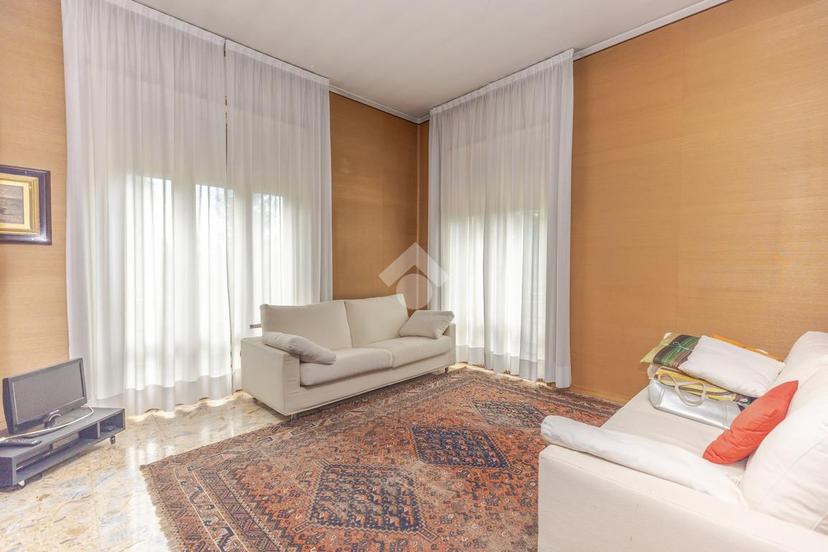 Villa in Via Arcangelo Ghisleri 42, Bergamo — foto 3 di 5