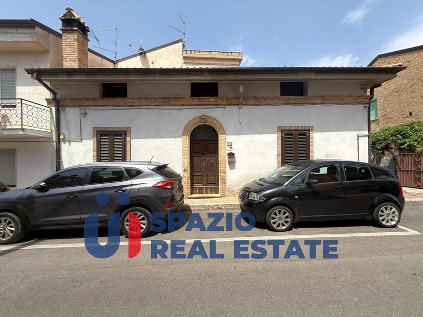 Casa indipendente in Via Giuseppe Mazzini 32, Cappelle sul Tavo — foto 5 di 5
