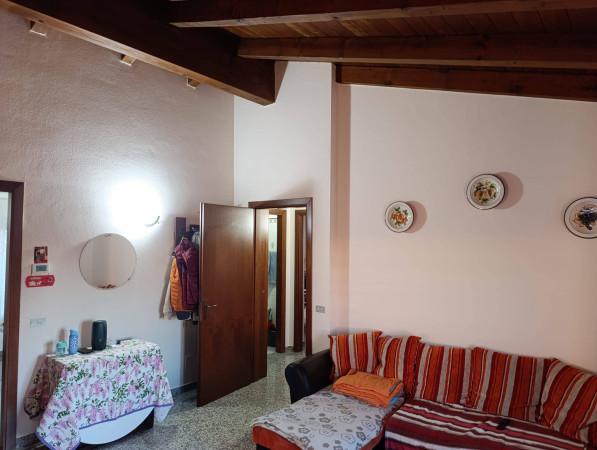 Trilocale in Via Ugo Foscolo, Savignano sul Panaro — foto 3 di 5
