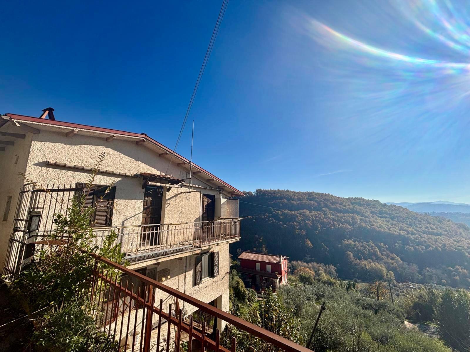 Appartamento in villa in Via Tiballi 5, Poggio San Lorenzo