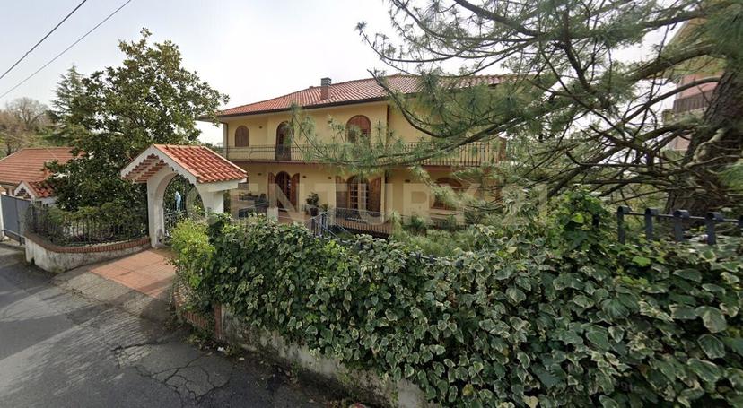 Villa a schiera in Via Salto della Monaca 18, Zafferana Etnea — foto 4 di 5