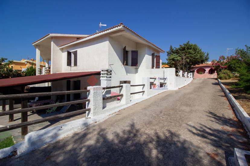 Villa unifamiliare in Località Eden Beach Snc, Sorso — foto 3 di 5