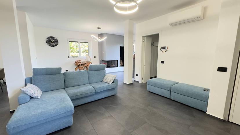 Villa in Via Fermi 2, Vimercate — foto 3 di 5