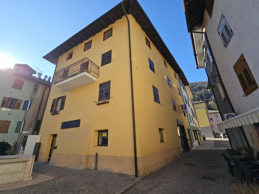 Bilocale in Via E. Bezzi, N.3, Malè — foto 4 di 5