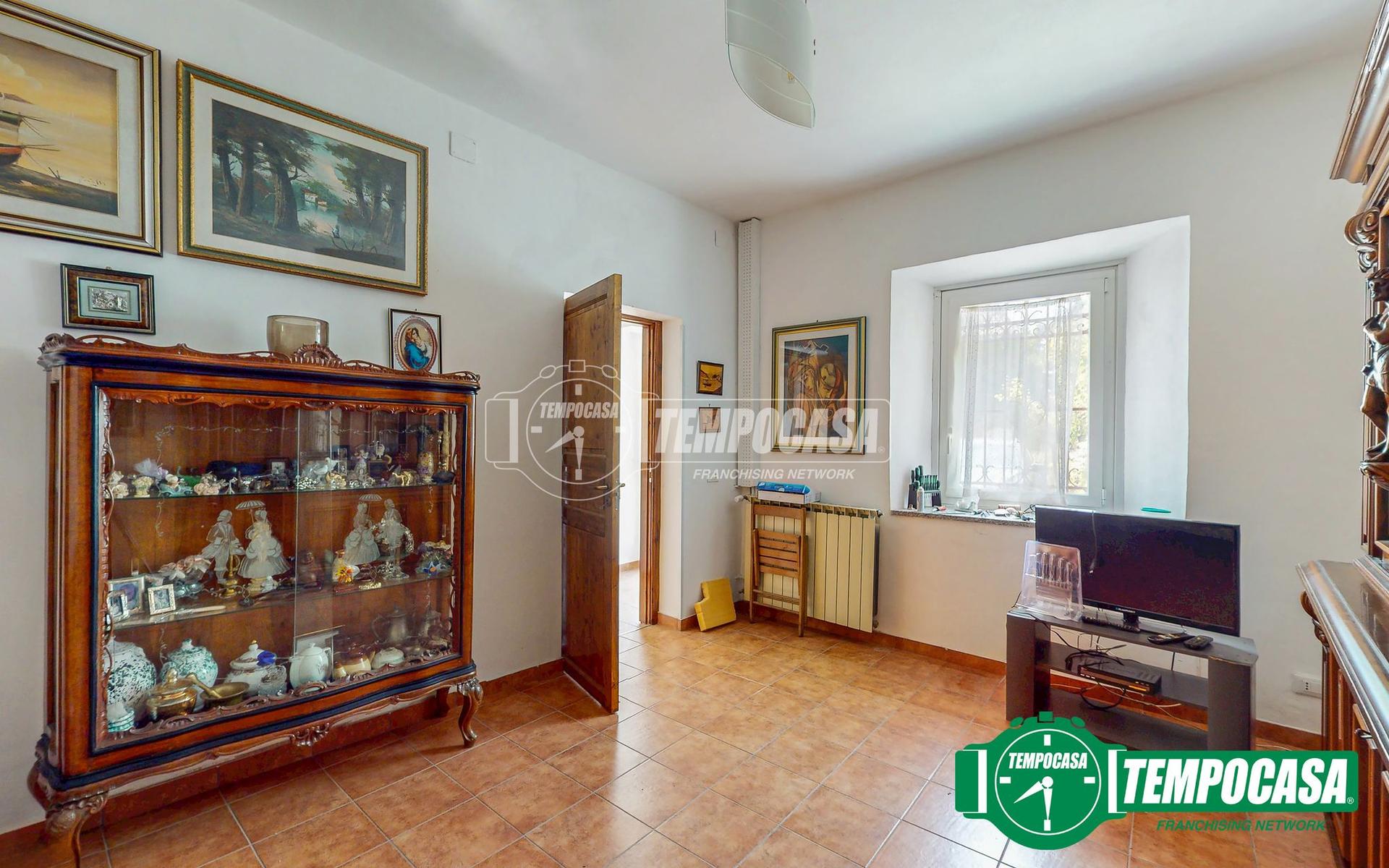 Casa indipendente in Via Falamera, Alessandria