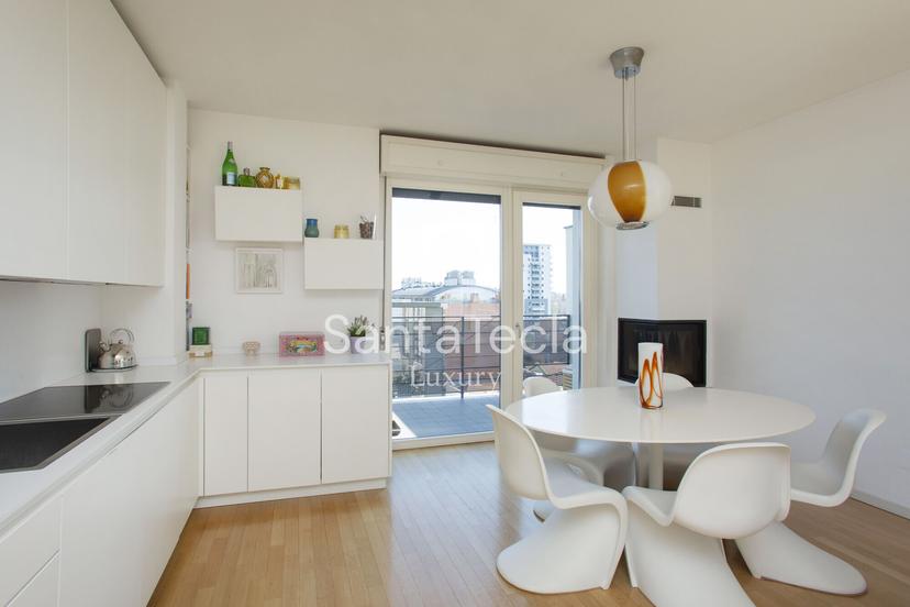 Attico in Via Savona 122, Milano