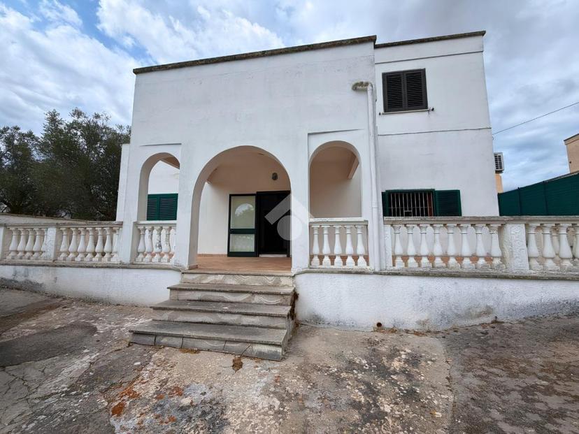Villa in Via delle Serre 15, Galatone