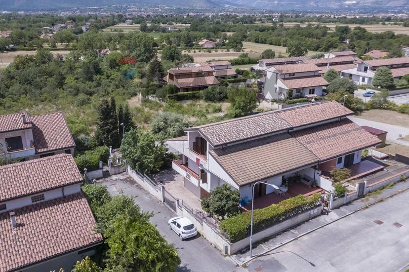 Villa in Via Padre Pio da Pietralcina 11, Sulmona — foto 2 di 5