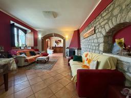 Casa indipendente in Località Marchese Snc, Campoli del Monte Taburno