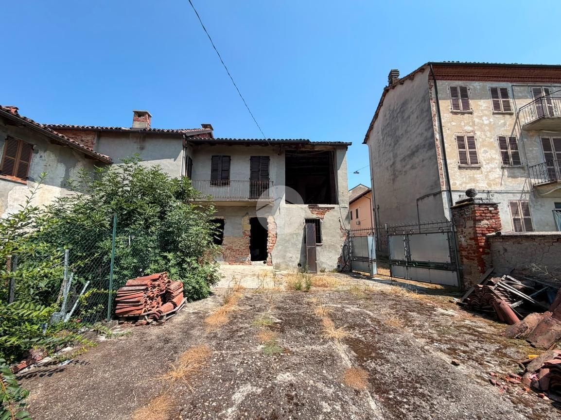 Casa indipendente in Via Roma 169, Calliano Monferrato