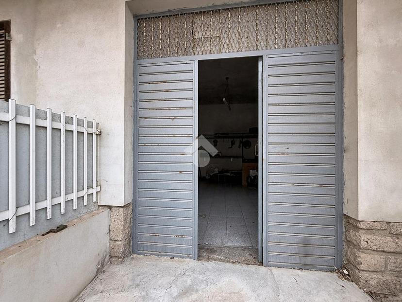 Casa indipendente in Via Salvatore Satta 15, Sorso — foto 2 di 5