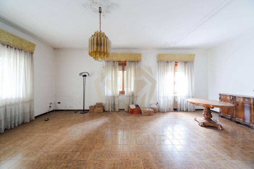 Casa indipendente in Via Ugo Bassi 42, Monza — foto 2 di 5