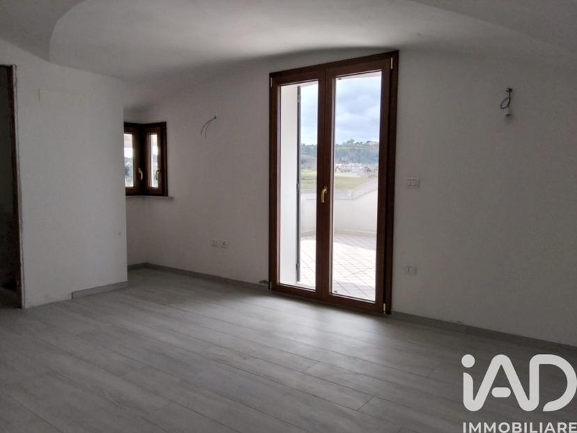 Appartamento in Via Achille Saverini, Colli al Metauro — foto 3 di 5