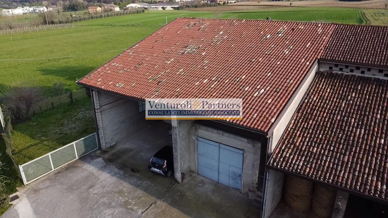 Rustico in Via Maccarona, Lonato del Garda