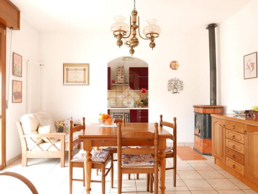 Casa indipendente in Via Erbosa 16, Forlì — foto 2 di 5