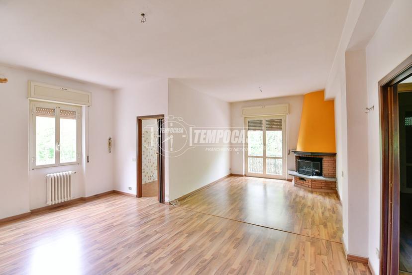 Villa a schiera in Via Cantù 3, Montorfano — foto 2 di 5