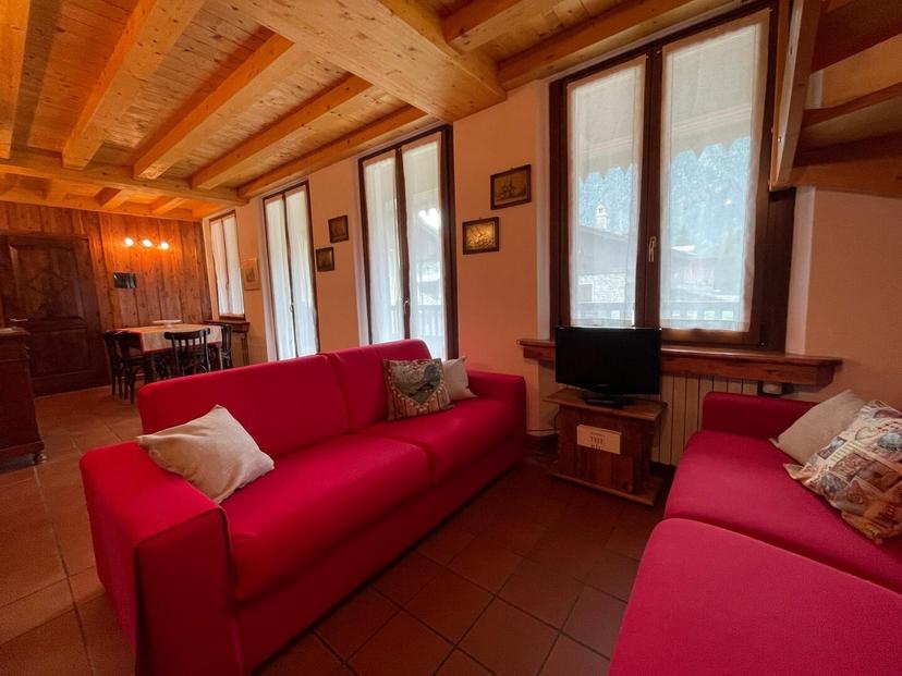 Trilocale in Via Donzelli 8, Courmayeur — foto 3 di 5