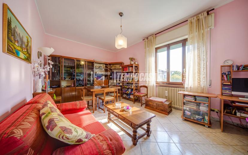 Bilocale in Via Venezia, Dormelletto — foto 3 di 5
