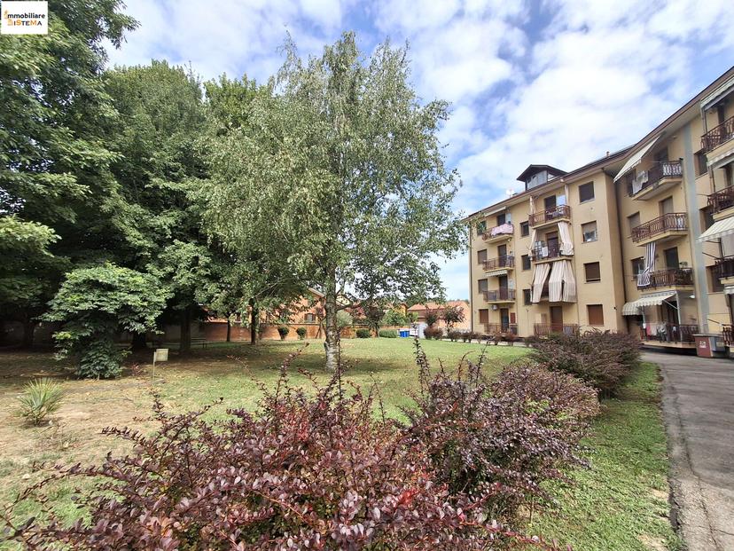 Trilocale in Via Badini, Santena