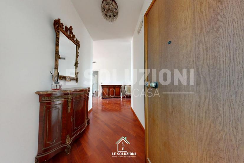 Trilocale in Via Giacomo Matteotti 10, Putignano — foto 2 di 5