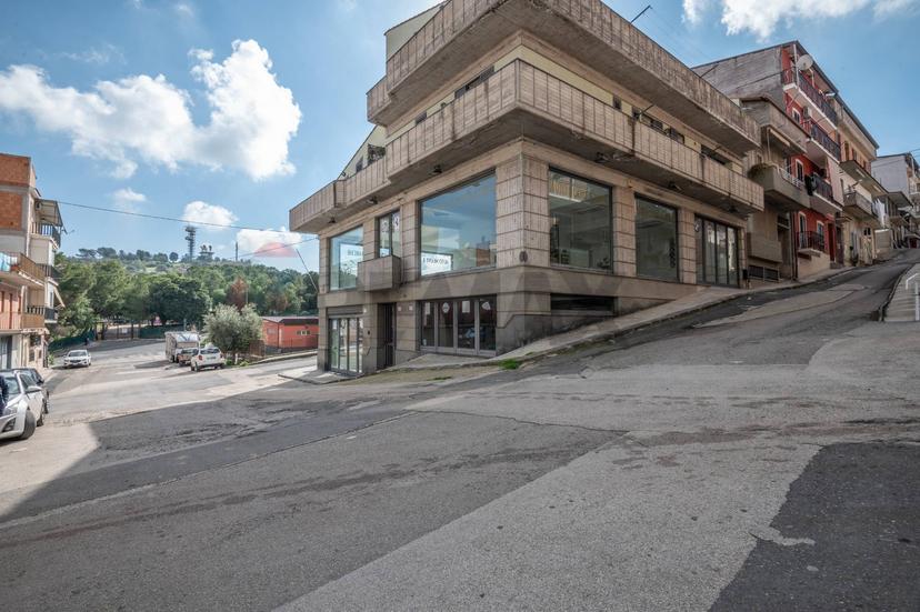 Casa indipendente in Via Ugo Foscolo 18, Ramacca — foto 4 di 5