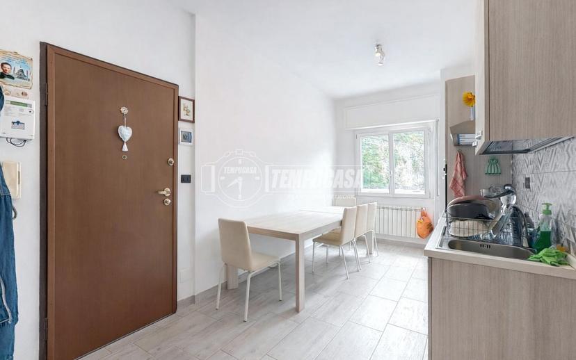 Trilocale in Via Aurelia 384, Vado Ligure — foto 3 di 5
