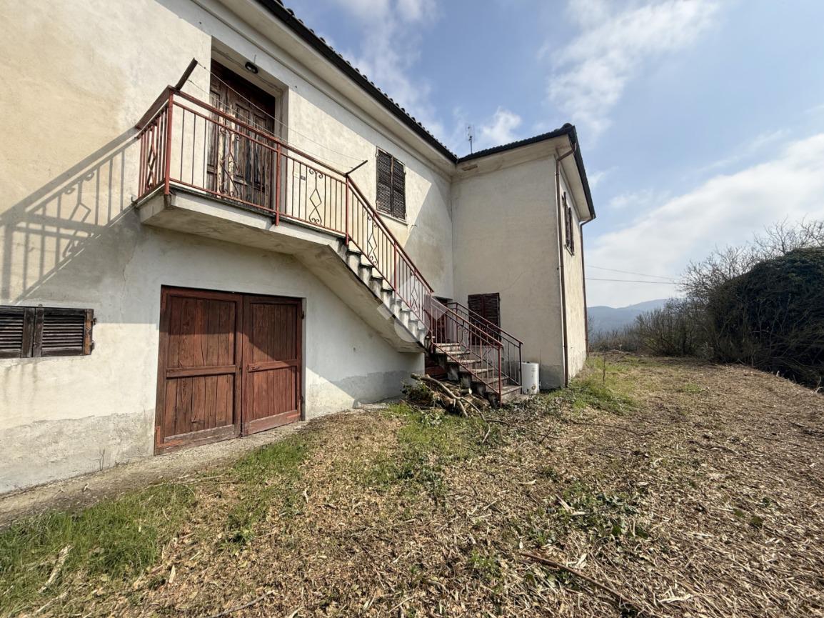 Casa indipendente in Via Poggio 45, Grognardo
