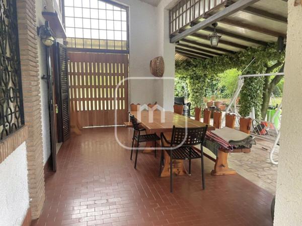 Villa in Via Speciano 111, Cave