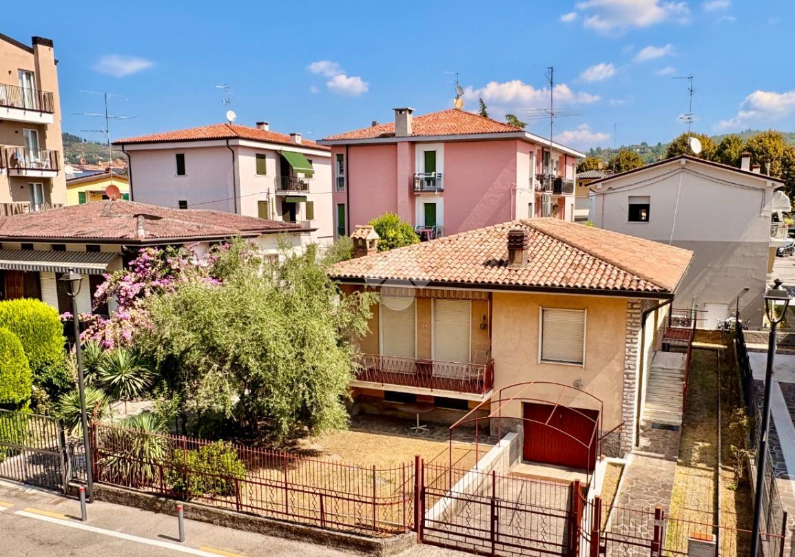 Villa in Via da Verazzano 11, Bardolino